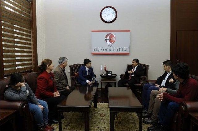 Zihinsel Engelli &Ouml;ğrenciler Vali &Ccedil;elik&rsquo;i Ziyaret Etti 1