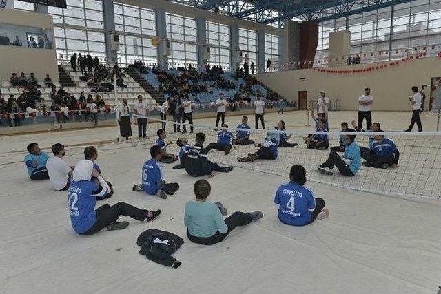 Km&uuml;&rsquo;de Engelliler Spor Ş&ouml;leni D&uuml;zenlendi 1