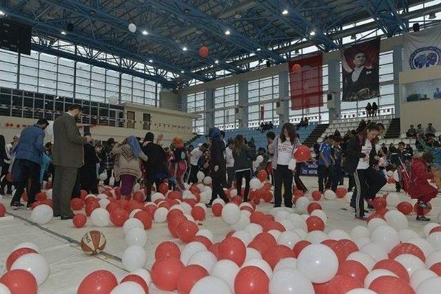 Km&uuml;&rsquo;de Engelliler Spor Ş&ouml;leni D&uuml;zenlendi 2