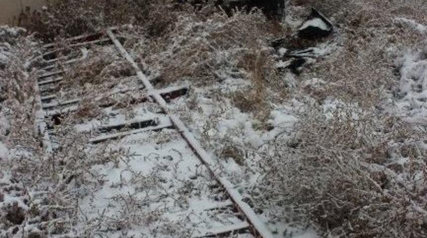 Otomobil K&ouml;pr&uuml;den U&ccedil;tu: 1 Yaralı