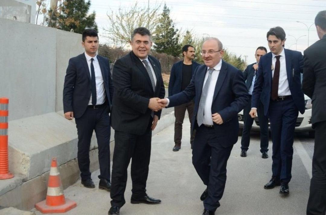 İ&ccedil;işleri Bakan Yardımcısı Sebahattin &Ouml;zt&uuml;rk Emniyet M&uuml;d&uuml;r&uuml;nden Bilgi Aldı