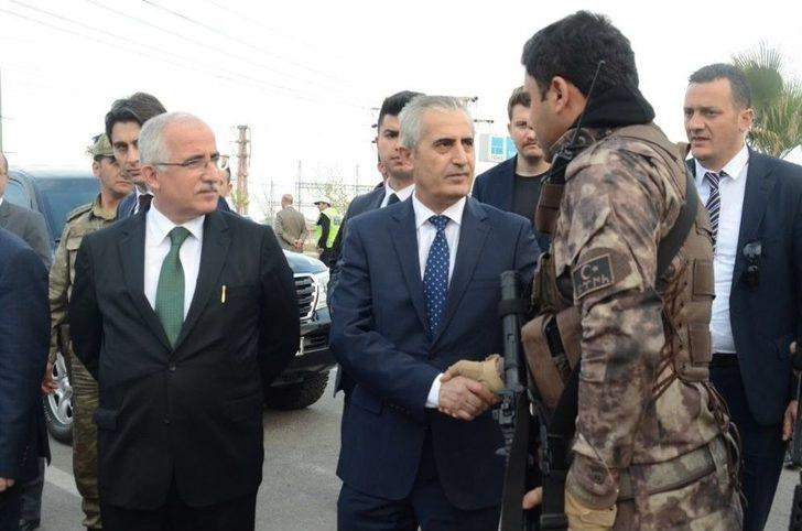 İçişleri Bakan Yardımcısı Sebahattin Öztürk Emniyet Müdüründen Bilgi Aldı G3