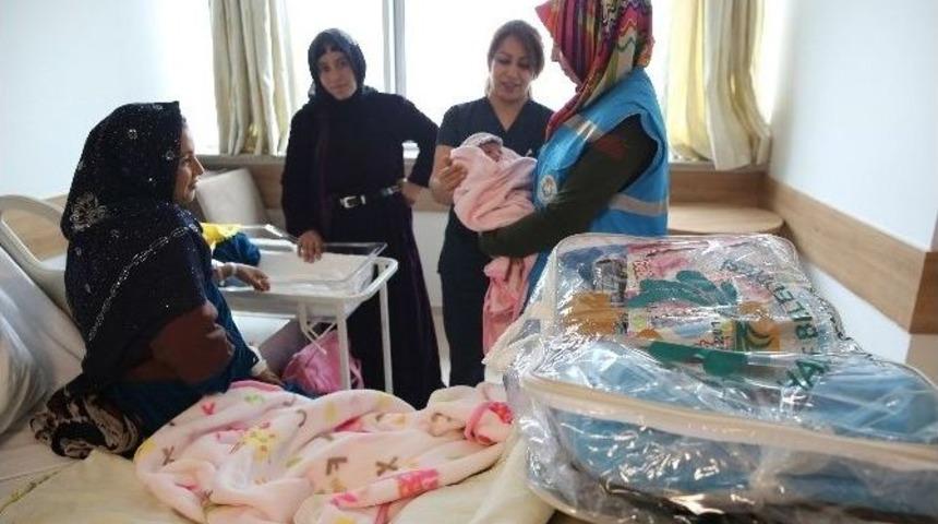 Haliliye&rsquo;den 260 Bebeğe Hoş Geldin Hediyesi