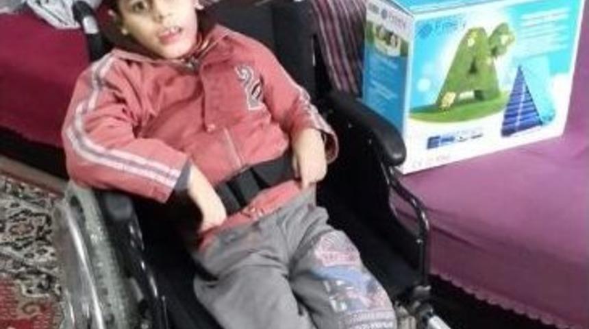 B&uuml;y&uuml;kşehir&rsquo;den Engellilere Tekerlekli Sandalye Ve Yatak Yardımı