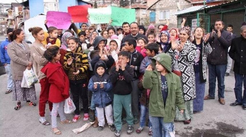 Romanlar Geri &Ccedil;ekilen Yasanın Meclise Gelmesini İstiyor