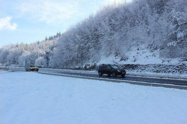 (&ouml;zel Haber) Bolu Dağı&rsquo;nın Havadan G&ouml;r&uuml;nt&uuml;s&uuml; B&uuml;y&uuml;ledi 1