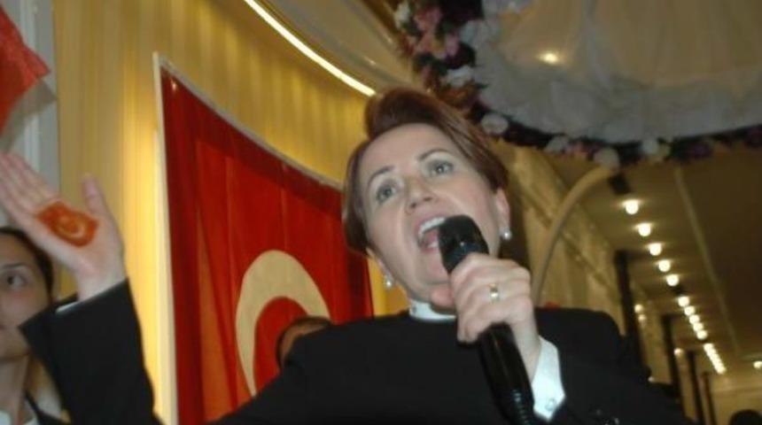 Akşener: 18 Madde 2010 Anayasasında Olsaydı, Milli Savunma Bakanı Adil &Ouml;ks&uuml;z Olurdu