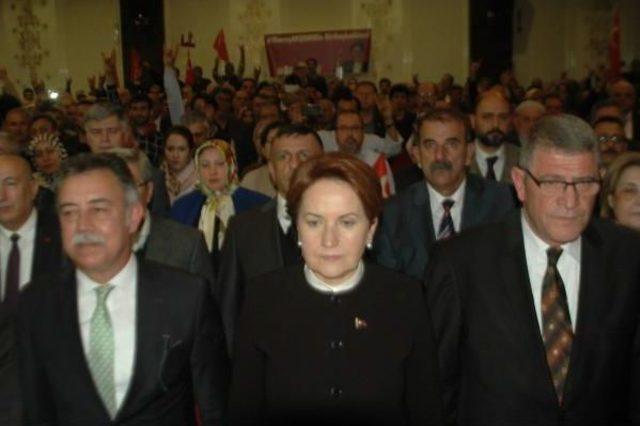 Akşener: 18 Madde 2010 Anayasasında Olsaydı, Milli Savunma Bakanı Adil Öksüz Olurdu