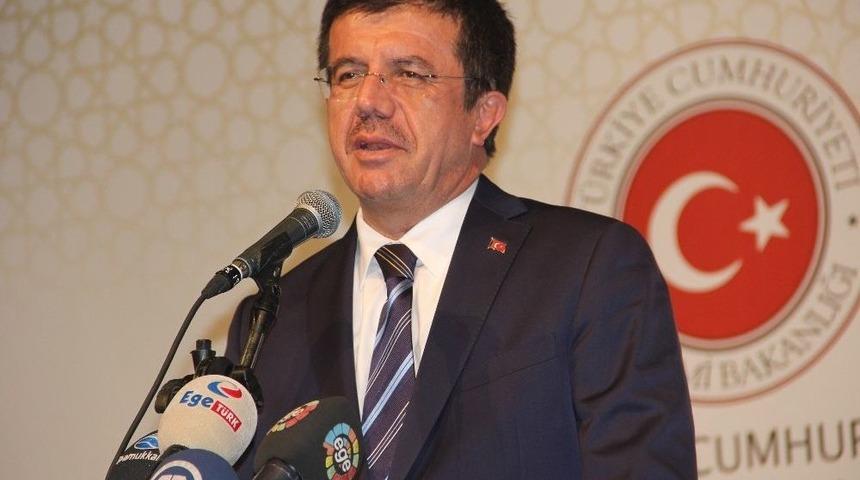 Bakan Zeybekci, İzmir&rsquo;de İş D&uuml;nyası Temsilcileriyle Bir Araya Geldi