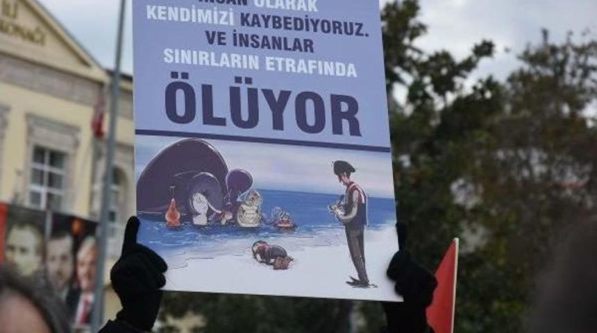 İzmir'de Halep Protestosu