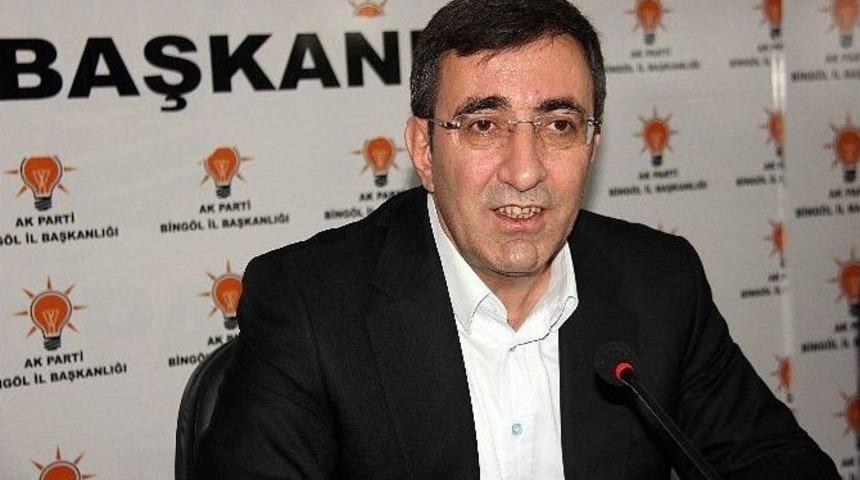 Ak Parti Genel Başkan Yardımcısı Yılmaz Bing&ouml;l&rsquo;de