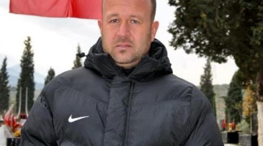 Somaspor Kul&uuml;b&uuml; Şehit Madencileri Andı