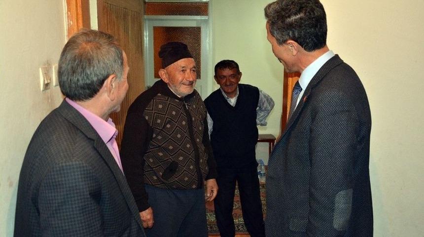 Başkan Kaya, Kapı Kapı Referandumu Anlatıyor