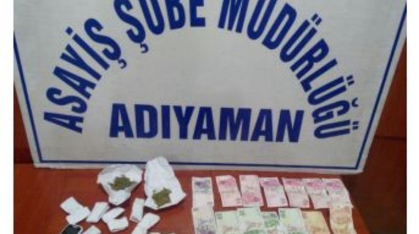 Uyuşturucu Satıcıları Yakalandı