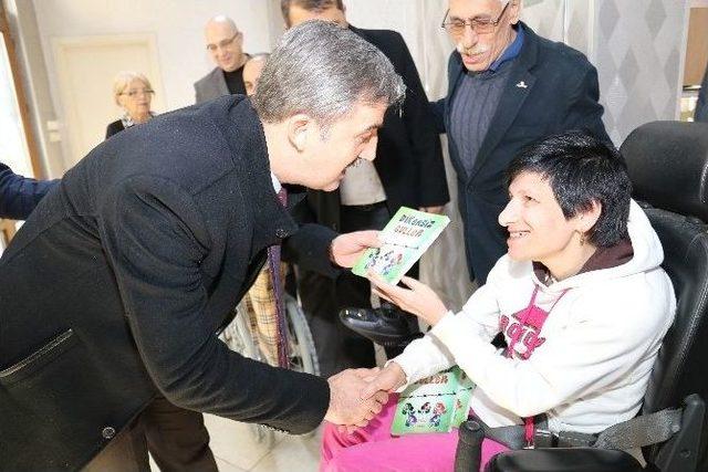 Manisa Protokolünden Engelliler Günü Mesajı 3