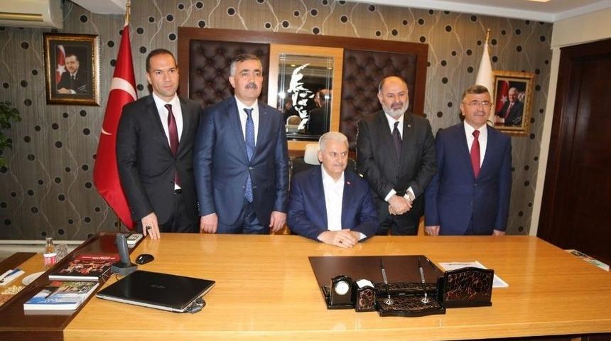 Başbakan Binali Yıldırım Niğde Belediyesi&rsquo;ni Ziyaret Etti