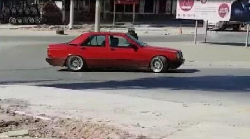 Trafikte Tehlikeli Şov