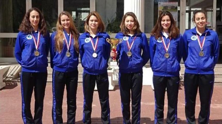 D&uuml;nya Şampiyonluğu I&ccedil;in Kula&ccedil; Atacaklar