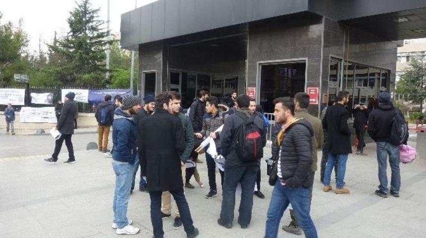 &Ouml;ğrencilerden "halep" Protestosu