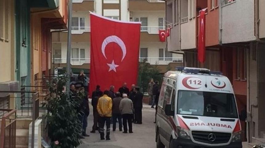 Hakkari&rsquo;de Şehit D&uuml;şen Askerin Acı Haberi Bursa&rsquo;daki Ailesine Ulaştı