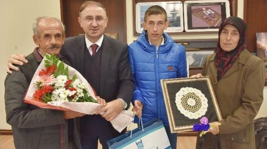 Engelliler G&uuml;n&uuml;&rsquo;nde Anlamlı Ziyaret