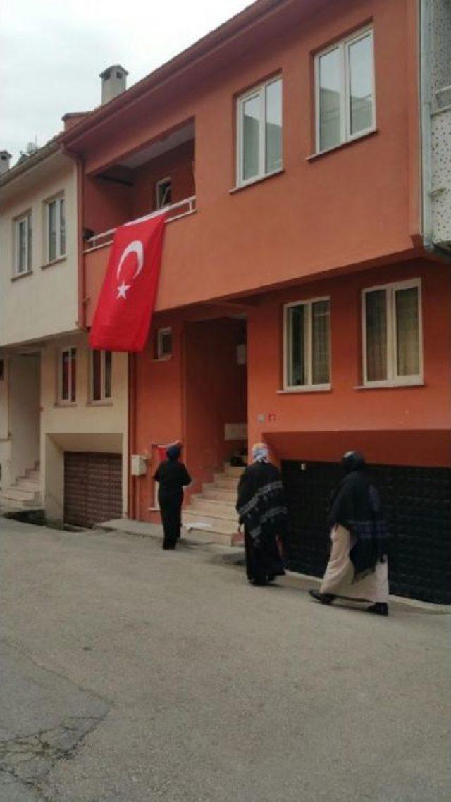 Hakkari’Deki Şehit Acısı Bursa’Ya Düştü