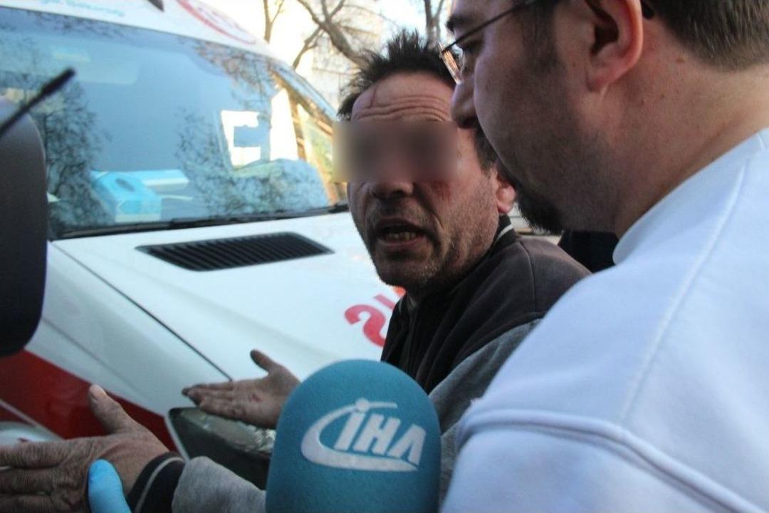 13 Yaşındaki Kız &Ccedil;ocuğunu Taciz Ettiği İddia Edilen Kişiye Meydan Dayağı