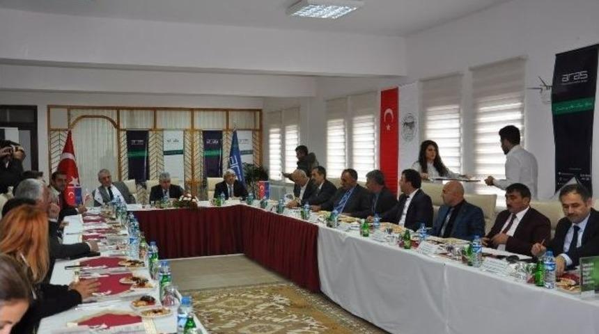 Aras Elektirik Yatırım Değerlendirme Toplantısı Yapıldı