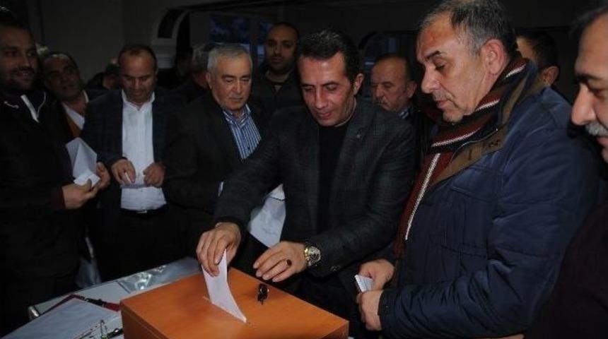 Başkan Ko&ccedil; G&uuml;ven Tazeledi