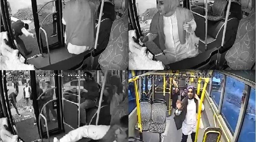 Antalya&rsquo;da Halk Otob&uuml;s&uuml;ne Taşlı Saldırı