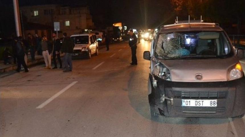 Anayoldan Karşıya Ge&ccedil;erken Canından Oldu