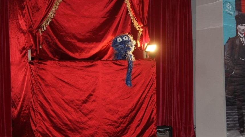 Çocuklara Okumayı Sevdiren Kütüphane