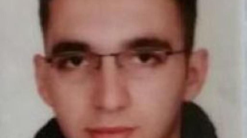 Bunalıma Giren Gen&ccedil; Intihar Etti