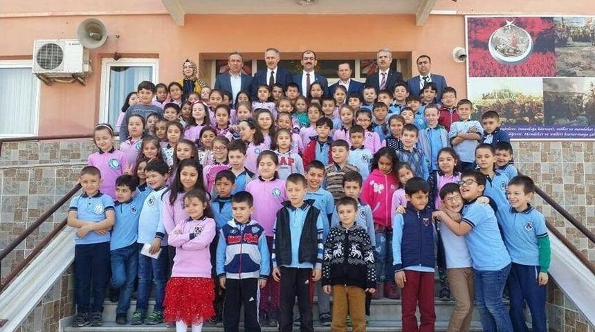 Somalı Miniklere Trafik Eğitimi Verildi