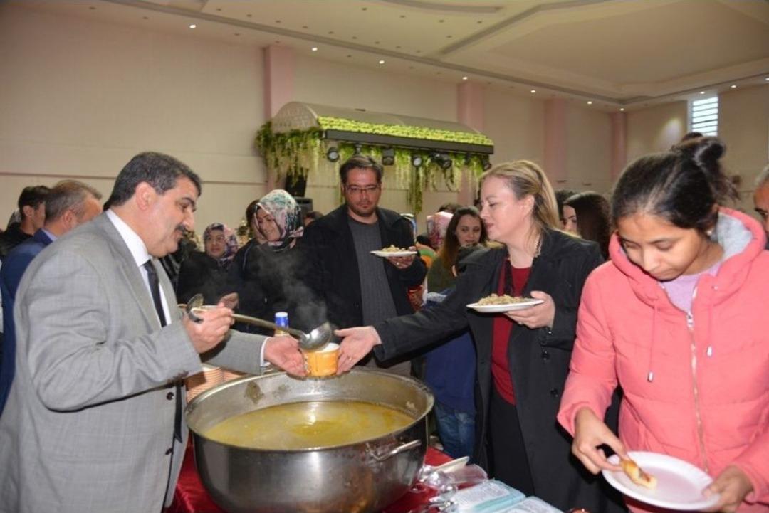 K&uuml;lt&uuml;r Mantarı Yetiştiriciliği Kursiyerleri Sertifikalarını Aldı