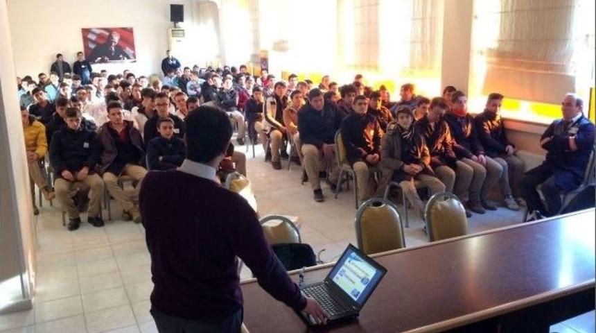 &Ouml;ğrencilere İş Arama Becerileri Semineri