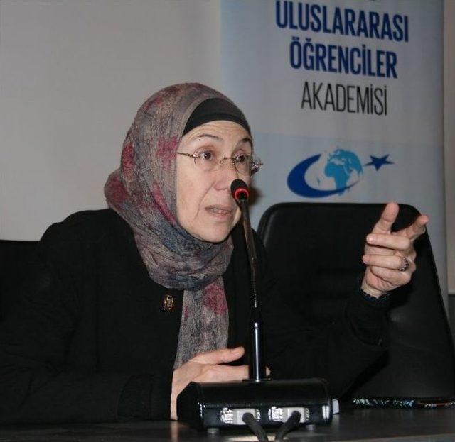 Doç. Dr. Alev Erkilet: “ne Doğu Ne Batı. Sadece İslam”