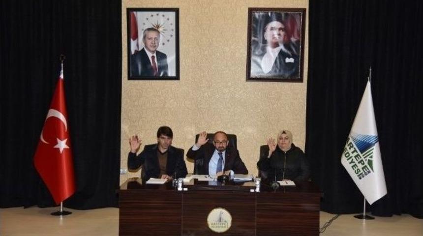 Kartepe&rsquo;de Aralık Ayı Meclisi Toplandı