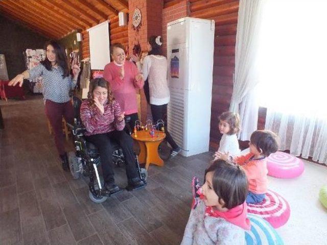 Engelini Çocuklarla Aştı 2
