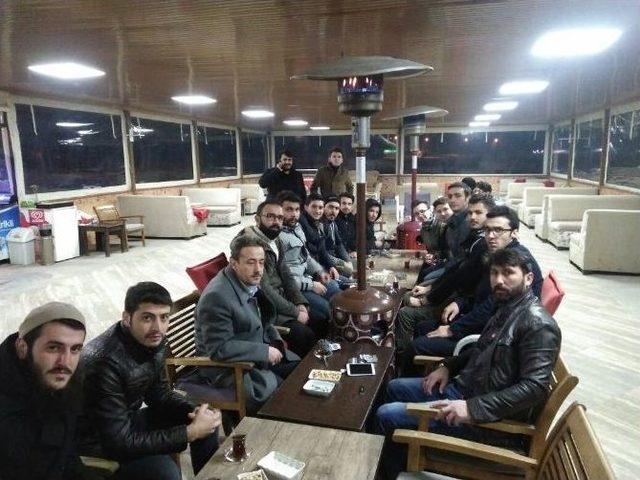 Bilecik Mostar Gen&ccedil;lik G&ouml;n&uuml;ll&uuml;leri Eskişehir&rsquo;den Gelen &Ouml;ğrencilere Bilecik&rsquo;i Tanıttı 1