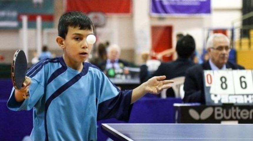 İl&ccedil;e Spor Şenlikleri Masa Tenisi Turnuvası Tamamlandı