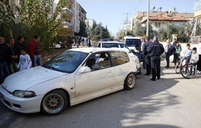 Antalya&rsquo;da Polisten Ka&ccedil;an &rsquo;modifiye&rsquo; Ara&ccedil; Alarmı 1