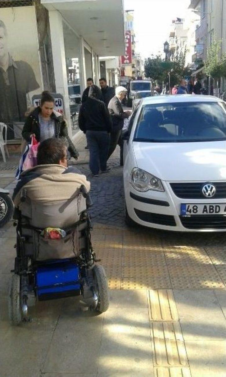 Milas’ta Engelliler Günü’nde Engelliye Büyük Ayıp