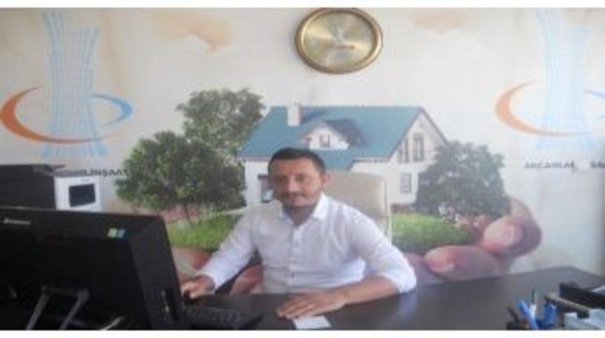 İş Adamı Akcan&rsquo;dan Regaip Kandili Mesajı