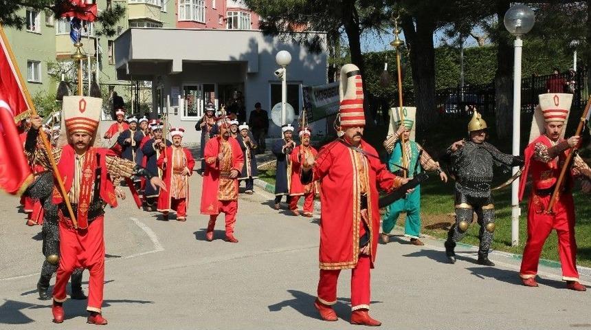 Huzurevi Sakinlerinin Umre Sevici