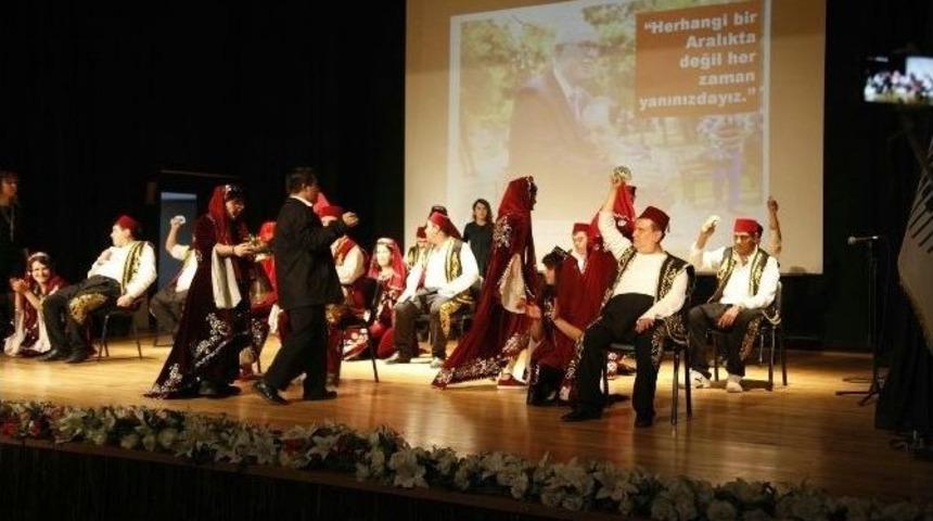 Omek &Ouml;ğrencileri İşaret Dili İle İstiklal Marşı S&ouml;ylendi