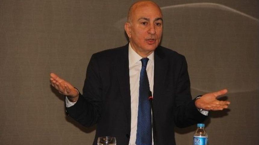 T&uuml;rkiye Ve D&uuml;nya Ekonomisi Gaziantep&rsquo;te Ele Alındı