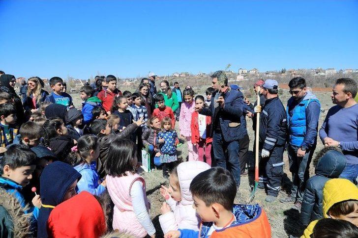 Talas’ta Yüzlerce Fidan Toprakla Buluştu G3