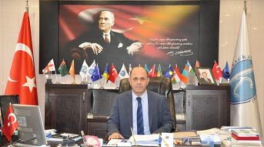 Rekt&ouml;r Prof. Dr. Sami &Ouml;zcan&rsquo;ın D&uuml;nya Engelliler G&uuml;n&uuml; Mesajı