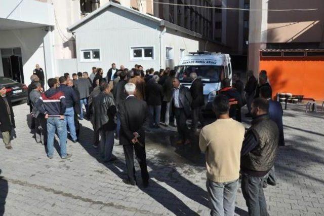 Mersin de Dumandan Zehirlenen 2 Kardeş Öldü 3